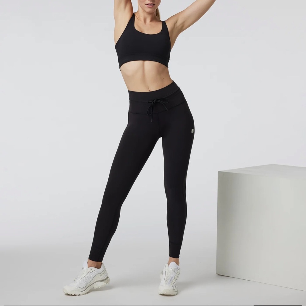 Vuori Daily Leggings Black size small regular